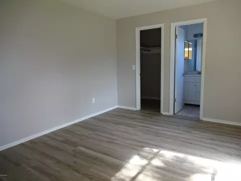 8 Lakeview Cir, Ormond Beach, FL 32174 photo 7