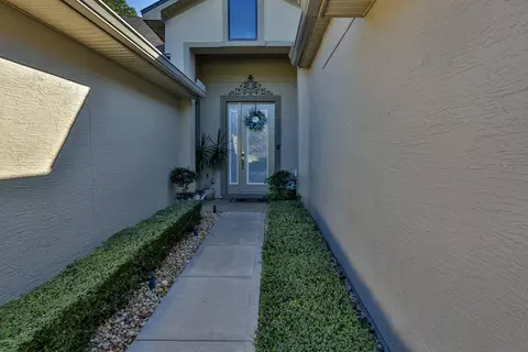 1337 Hansberry Ln, Ormond Beach, FL 32174 photo 4