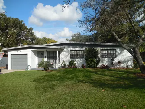209 Melrose Ave, Ormond Beach, FL 32174 photo 3
