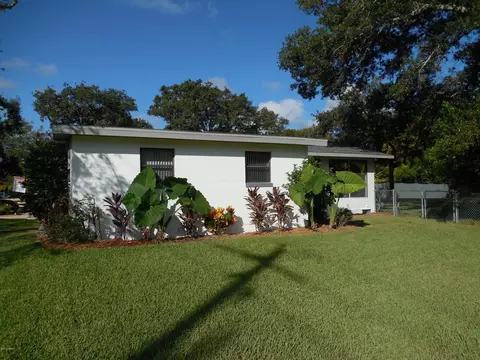 209 Melrose Ave, Ormond Beach, FL 32174 photo 4