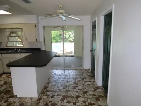 1705 Valencia Ave, Ormond Beach, FL 32174 photo 4