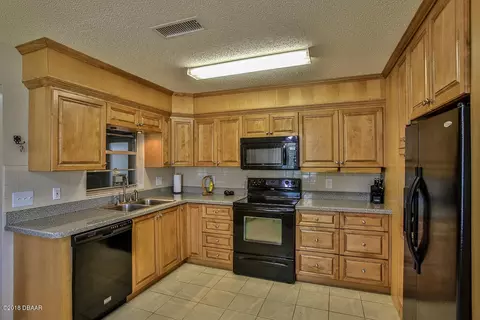 1831 Evergreen Dr, Edgewater, FL 32132 photo 7
