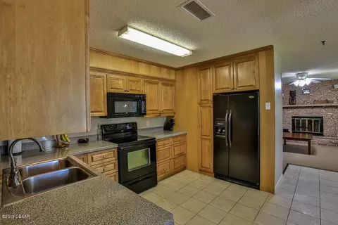 1831 Evergreen Dr, Edgewater, FL 32132 photo 8