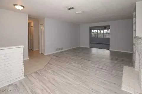 22 Wisteria Dr, Ormond Beach, FL 32176 photo 9