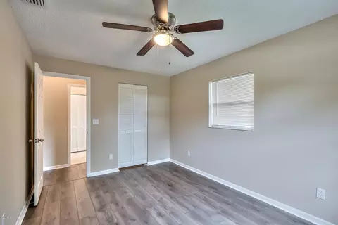 1057 Beulah Dr, Edgewater, FL 32132 photo 14