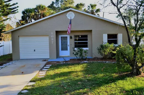 1057 Beulah Dr, Edgewater, FL 32132 photo 1
