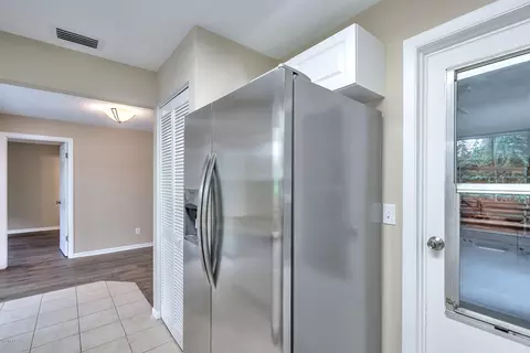 1057 Beulah Dr, Edgewater, FL 32132 photo 8