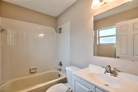 1057 Beulah Dr, Edgewater, FL 32132 photo 12