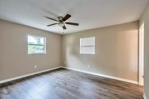 1057 Beulah Dr, Edgewater, FL 32132 photo 10