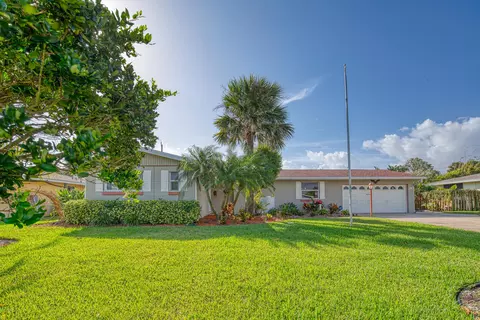 210 Ellicott Dr, Ormond Beach, FL 32176 photo 2