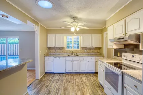 210 Ellicott Dr, Ormond Beach, FL 32176 photo 17