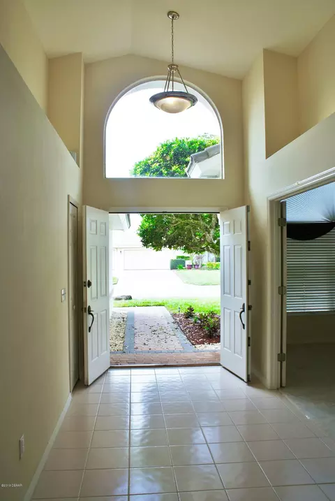 23 Bay Pointe Dr, Ormond Beach, FL 32174 photo 5