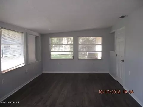 1712 Queen Palm Dr, Edgewater, FL 32132 photo 9