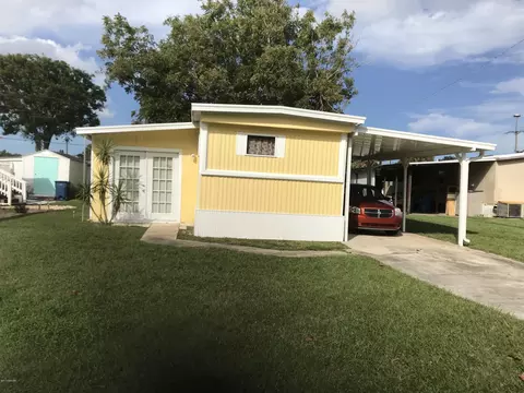 133 Cedar St, Edgewater, FL 32141 photo 1