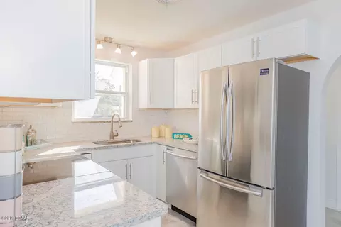 591 N Halifax Dr, Ormond Beach, FL 32176 photo 9