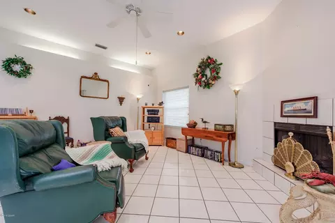 6 Seabridge Dr, Ormond Beach, FL 32176 photo 9