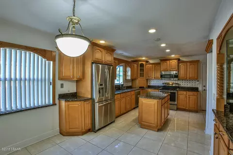73 Sandcastle Dr, Ormond Beach, FL 32176 photo 7