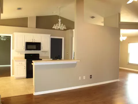 638 Hand Ave, Ormond Beach, FL 32174 photo 8