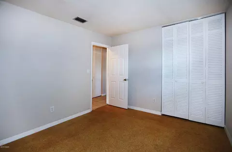 33 Plaza Dr, Ormond Beach, FL 32176 photo 12