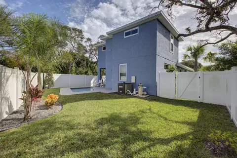 153 Avalon Dr, Ormond Beach, FL 32176 photo 9