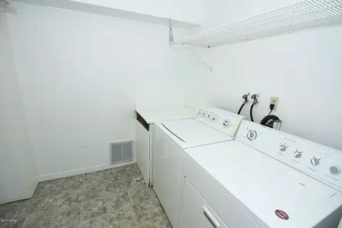 100 Lewis St, Edgewater, FL 32141 photo 25