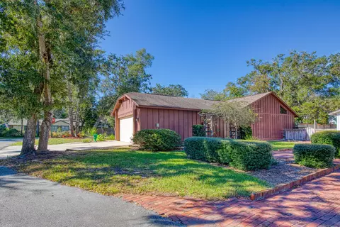 8 Creeksbridge Ct, Ormond Beach, FL 32174 photo 3