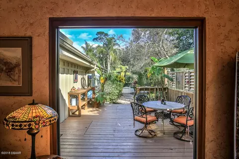 283 Riverside Dr, Ormond Beach, FL 32176 photo 4