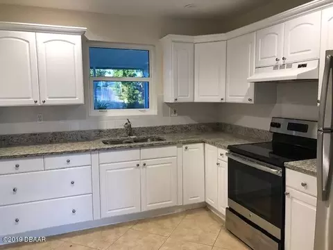 159 Laurie Dr, Ormond Beach, FL 32176 photo 4