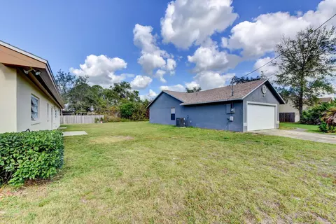 145 Champlain Dr, Deltona, FL 32725 photo 17