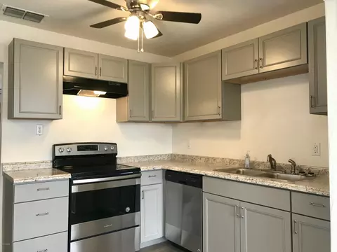 18 Seaview Dr, Ormond Beach, FL 32176 photo 3