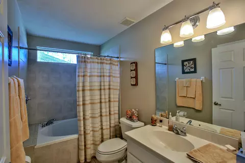 39 Peruvian Ln, Ormond Beach, FL 32174 photo 4