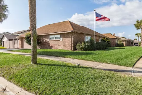 6 Buckingham Dr, Ormond Beach, FL 32176 photo 3