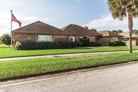 6 Buckingham Dr, Ormond Beach, FL 32176 photo 2