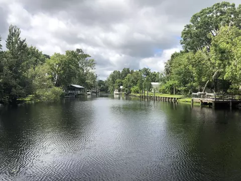 24706 Fox Rd, Astor, FL 32102 photo 3