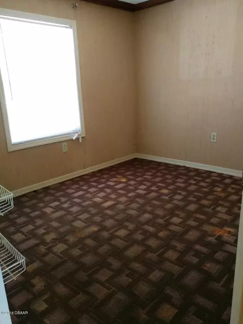 24706 Fox Rd, Astor, FL 32102 photo 8