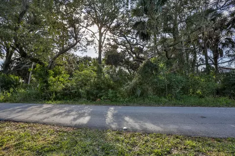 280 Riverside Dr, Ormond Beach, FL 32176 photo 9