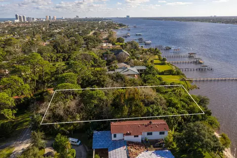 280 Riverside Dr, Ormond Beach, FL 32176 photo 6
