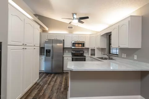 2110 Mango Tree Dr, Edgewater, FL 32141 photo 7