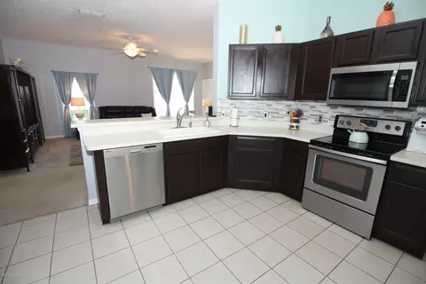 344 Mariners Gate Dr, Edgewater, FL 32141 photo 17