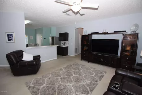 344 Mariners Gate Dr, Edgewater, FL 32141 photo 9