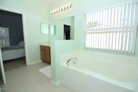 344 Mariners Gate Dr, Edgewater, FL 32141 photo 22