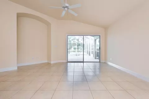 1256 Crown Pointe Ln, Ormond Beach, FL 32174 photo 10