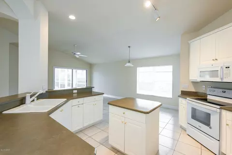 1256 Crown Pointe Ln, Ormond Beach, FL 32174 photo 8