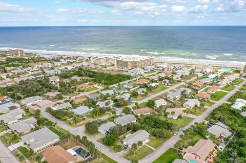 16 Starlight Dr, Ormond Beach, FL 32176 photo 2