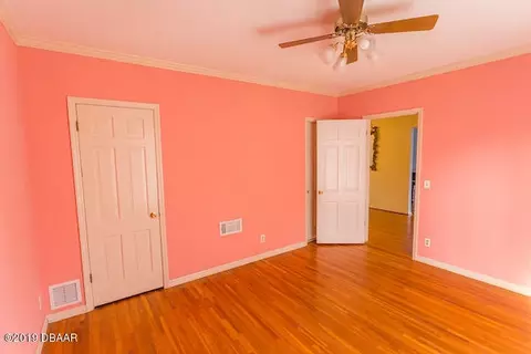 370 John Anderson Dr, Ormond Beach, FL 32176 photo 8
