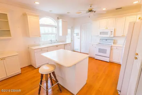 370 John Anderson Dr, Ormond Beach, FL 32176 photo 18