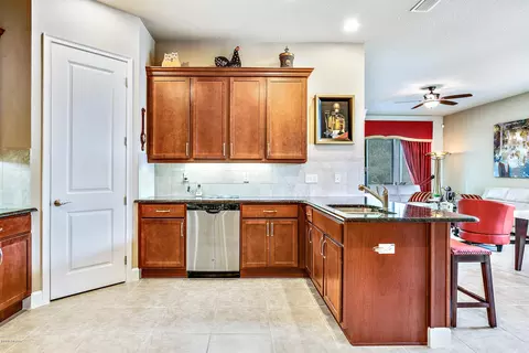 796 Aldenham Ln, Ormond Beach, FL 32174 photo 10
