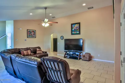 43 Peruvian Ln, Ormond Beach, FL 32174 photo 8