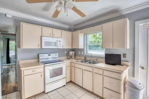160 Seville St, Ormond Beach, FL 32174 photo 16