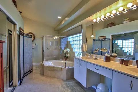 1279 Royal Pointe Ln, Ormond Beach, FL 32174 photo 12